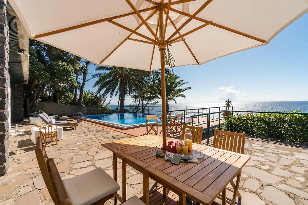 Senhora Do Mar - Gorgeous Villa With Pool And Private Sea Access Canical   Canical (Madeira)